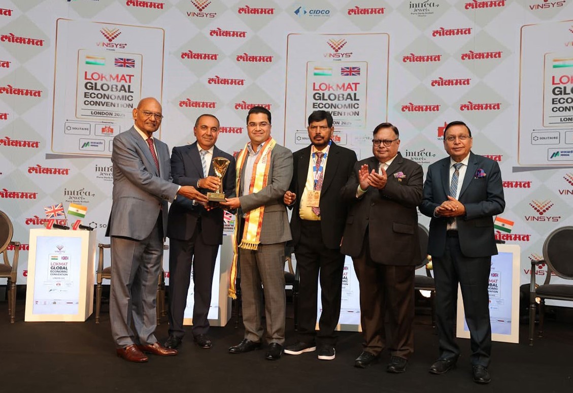 Bharat Bhushan Award at Lokmat Global Economic Convention 2025 in London